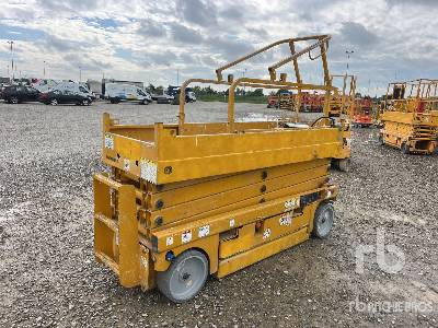 HAULOTTE COMPACT 10N Electric (Inoperable) - מעלית מספריים: תמונה 5 HAULOTTE COMPACT 10N Electric (Inoperable) - מעלית מספריים: תמונה 5