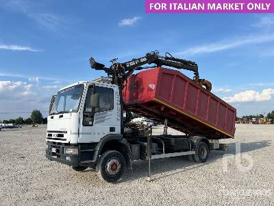 IVECO EUROCARGO 130 1996 Hiab 071AW 3870 kg on 4x2 - מזהיר, משאית מנוף: תמונה 1 IVECO EUROCARGO 130 1996 Hiab 071AW 3870 kg on 4x2 - מזהיר, משאית מנוף: תמונה 1