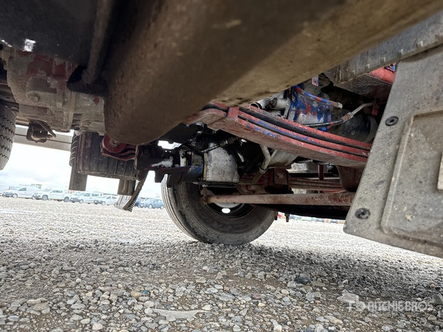 Iveco Eurocargo 150E27 Autocarro distribuzione asfalto - מפיץ אספלט: תמונה 5 Iveco Eurocargo 150E27 Autocarro distribuzione asfalto - מפיץ אספלט: תמונה 5