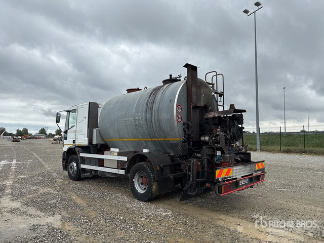 Iveco Eurocargo 150E27 Autocarro distribuzione asfalto - מפיץ אספלט: תמונה 4 Iveco Eurocargo 150E27 Autocarro distribuzione asfalto - מפיץ אספלט: תמונה 4