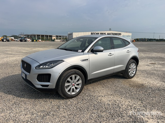 Jaguar E-Pace Automobile - מכונית: תמונה 1 Jaguar E-Pace Automobile - מכונית: תמונה 1