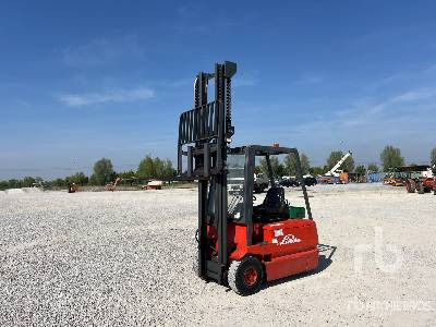 LINDE E20 2000 kg - מלגזה חשמלית: תמונה 1 LINDE E20 2000 kg - מלגזה חשמלית: תמונה 1