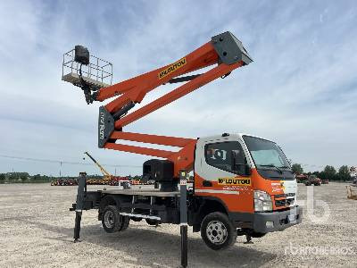 MITSUBISHI FUSO 6C15 2013 Socage DA328 28 m on 4x2 - פלטפורמה אווירית מותקנת על משאית: תמונה 5 MITSUBISHI FUSO 6C15 2013 Socage DA328 28 m on 4x2 - פלטפורמה אווירית מותקנת על משאית: תמונה 5