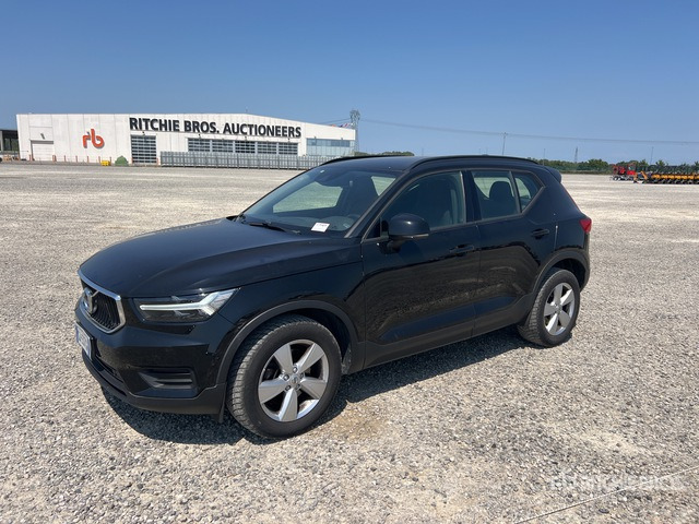 Volvo XC40 SUV - SUV: תמונה 1 Volvo XC40 SUV - SUV: תמונה 1
