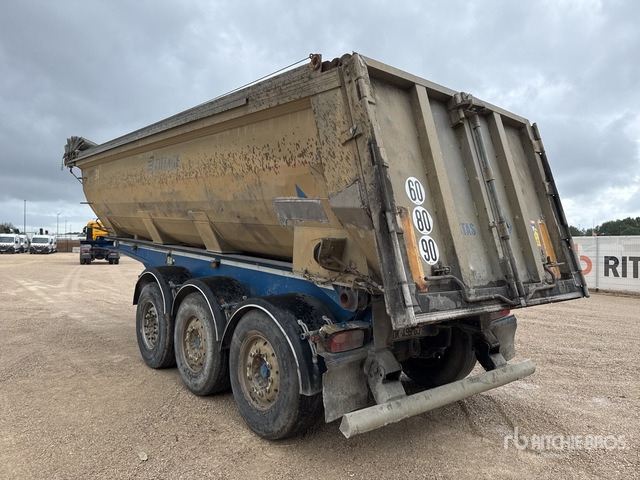 2005 STAS Tuareg S339 CX Tri/A Remorque Benne 3 Essieux End Dump Trailer - סמיטריילר עם מזהיר: תמונה 3 2005 STAS Tuareg S339 CX Tri/A Remorque Benne 3 Essieux End Dump Trailer - סמיטריילר עם מזהיר: תמונה 3