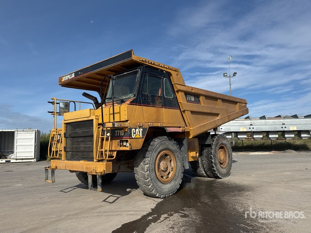 2006 Cat 771D Tombereau Rigide Haul Truck - משאית סלעים/ מסיר פסולת קשיח: תמונה 2 2006 Cat 771D Tombereau Rigide Haul Truck - משאית סלעים/ מסיר פסולת קשיח: תמונה 2