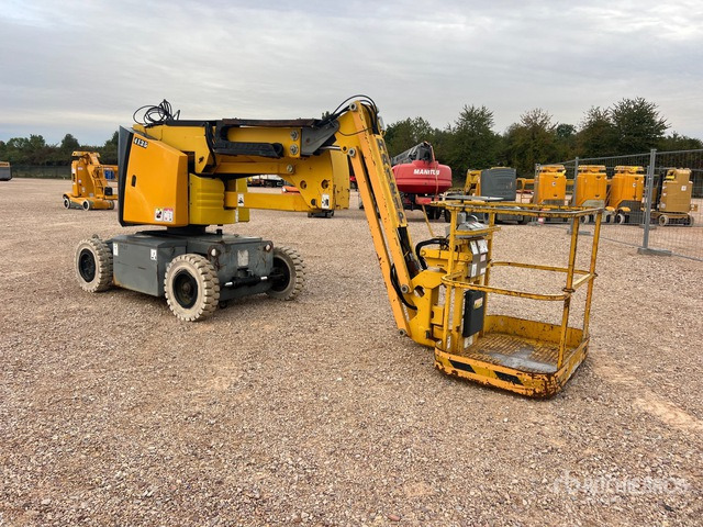 2006 Haulotte HA12IP 2WD Electric Nacelle Articulee Articulating Boom Lift - זרוע מרפקי: תמונה 4 2006 Haulotte HA12IP 2WD Electric Nacelle Articulee Articulating Boom Lift - זרוע מרפקי: תמונה 4