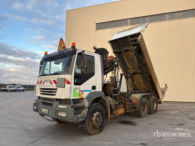 2007 Iveco Trakker 350 2005 Hiab 122B-2CL 3800 kg on 6 ... Dump Truck with Crane - מזהיר: תמונה 2 2007 Iveco Trakker 350 2005 Hiab 122B-2CL 3800 kg on 6 ... Dump Truck with Crane - מזהיר: תמונה 2