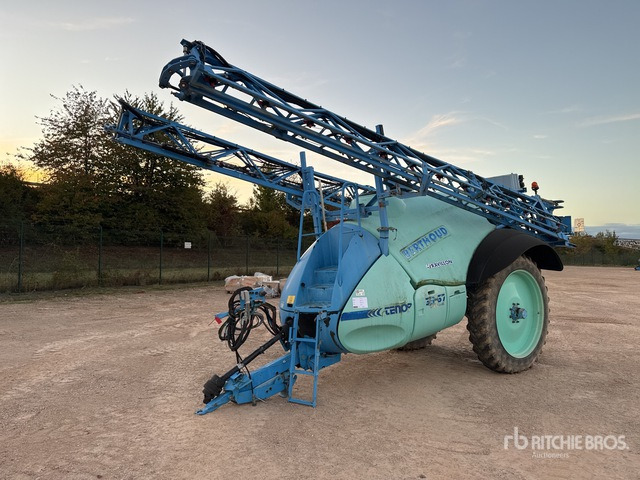 2008 Berthoud Tenor 35-37 28 m High Clearance Pulverisate ... Pull-Type Sprayer - מרסס נגרר: תמונה 1 2008 Berthoud Tenor 35-37 28 m High Clearance Pulverisate ... Pull-Type Sprayer - מרסס נגרר: תמונה 1