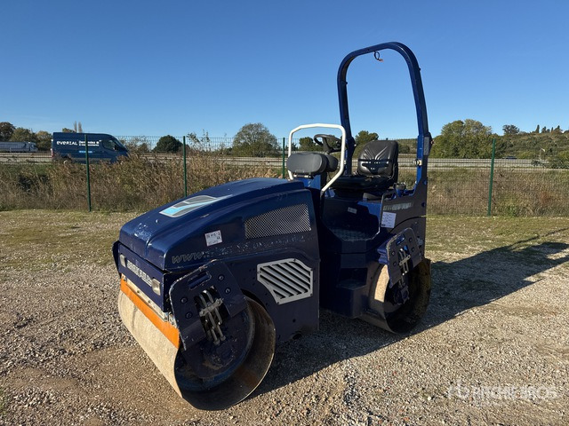2008 Bomag BW120 AD4 Compacteur Vibrant Tandem Double Drum Roller - רולר כביש: תמונה 1 2008 Bomag BW120 AD4 Compacteur Vibrant Tandem Double Drum Roller - רולר כביש: תמונה 1