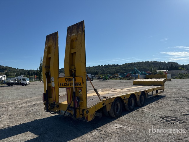 2008 Faymonville Multimax Tri/A Semi-Remorque Porte-Engin ... Lowboy Trailer - סמיטריילר עם מטען נמוך: תמונה 3 2008 Faymonville Multimax Tri/A Semi-Remorque Porte-Engin ... Lowboy Trailer - סמיטריילר עם מטען נמוך: תמונה 3