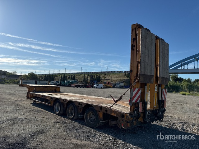 2008 Faymonville TL3GE Tri/A Semi-Remorque Porte-Engin ... Lowboy Trailer - סמיטריילר עם מטען נמוך: תמונה 4 2008 Faymonville TL3GE Tri/A Semi-Remorque Porte-Engin ... Lowboy Trailer - סמיטריילר עם מטען נמוך: תמונה 4