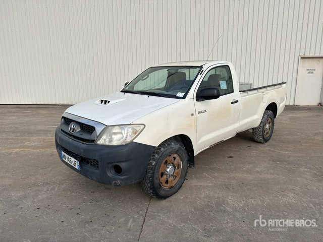 2010 Toyota Hilux Cuv Carb Vehicule Utilitaire Cargo Van - כלי רכב מסחרי: תמונה 2 2010 Toyota Hilux Cuv Carb Vehicule Utilitaire Cargo Van - כלי רכב מסחרי: תמונה 2