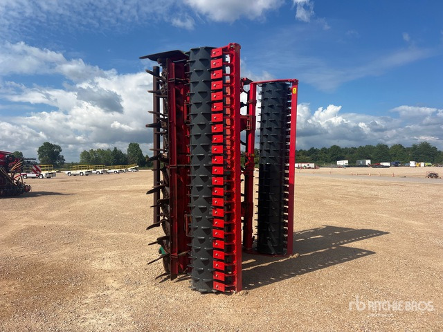 2012 Kverneland NG-S 101 F35 6 m 3-Point Herse Rotative Power Harrow - משדדת כוח: תמונה 3 2012 Kverneland NG-S 101 F35 6 m 3-Point Herse Rotative Power Harrow - משדדת כוח: תמונה 3