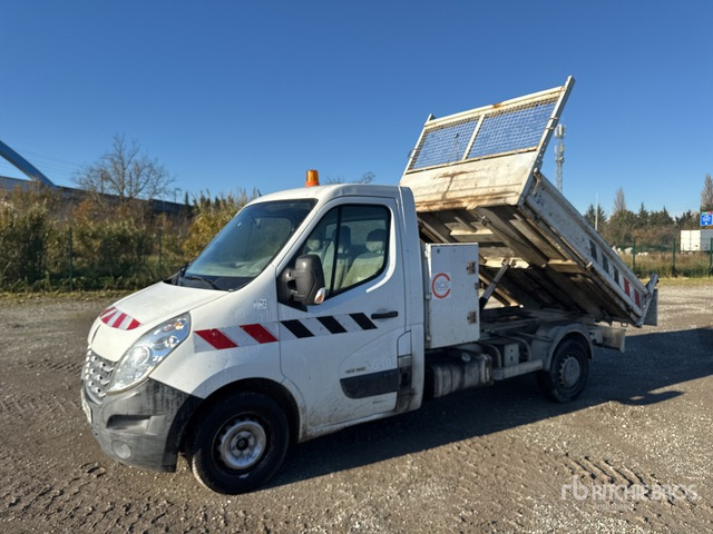 2012 Renault F3500 DCI125 4x2 Camion Benne (Inoperable) Dump Truck: Light Duty - מזהיר: תמונה 2 2012 Renault F3500 DCI125 4x2 Camion Benne (Inoperable) Dump Truck: Light Duty - מזהיר: תמונה 2