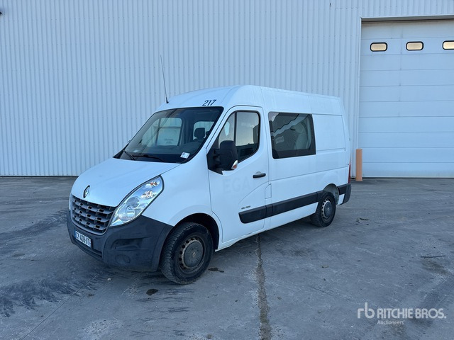 2013 Renault Master dCi125 Vehicule Utilitaire Cargo Van - כלי רכב מסחרי עם לוח, כלי רכב מסחרי קומבי: תמונה 2 2013 Renault Master dCi125 Vehicule Utilitaire Cargo Van - כלי רכב מסחרי עם לוח, כלי רכב מסחרי קומבי: תמונה 2