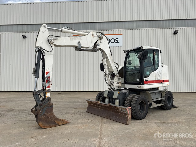2014 Liebherr A912 Compact Pelle Sur Pneus Wheel Excavator - מחפר גלגלים: תמונה 1 2014 Liebherr A912 Compact Pelle Sur Pneus Wheel Excavator - מחפר גלגלים: תמונה 1