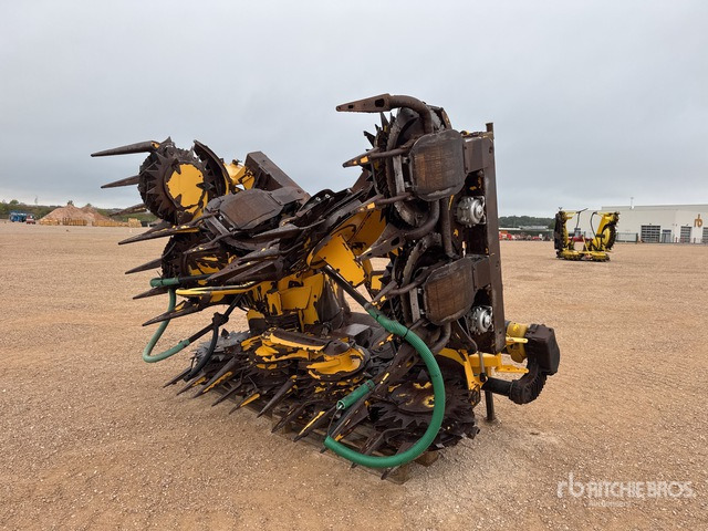 2014 New Holland 750SFIE Bec A Mais 10 Rangs 10 Row Corn Forage Harvester Header - ראש תירס: תמונה 4 2014 New Holland 750SFIE Bec A Mais 10 Rangs 10 Row Corn Forage Harvester Header - ראש תירס: תמונה 4