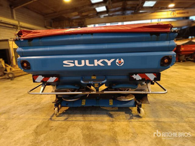 2014 Sulky X50WPB 44 m 3-Point 4000 L Fertilizer Spreader - מפזרת דשן: תמונה 2 2014 Sulky X50WPB 44 m 3-Point 4000 L Fertilizer Spreader - מפזרת דשן: תמונה 2