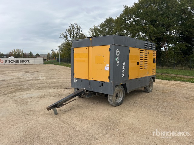 2015 Atlas Copco XAHS447 Mobile 26600 L Compresseur A Ai ... Air Compressor - מדחס אוויר: תמונה 2 2015 Atlas Copco XAHS447 Mobile 26600 L Compresseur A Ai ... Air Compressor - מדחס אוויר: תמונה 2