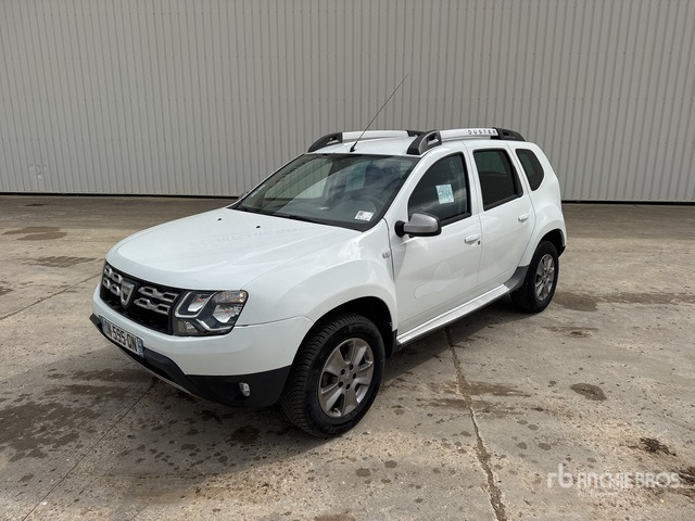 2015 DACIA Duster 4x4 Vehicule Utilitaire Cargo Van - כלי רכב מסחרי: תמונה 1 2015 DACIA Duster 4x4 Vehicule Utilitaire Cargo Van - כלי רכב מסחרי: תמונה 1