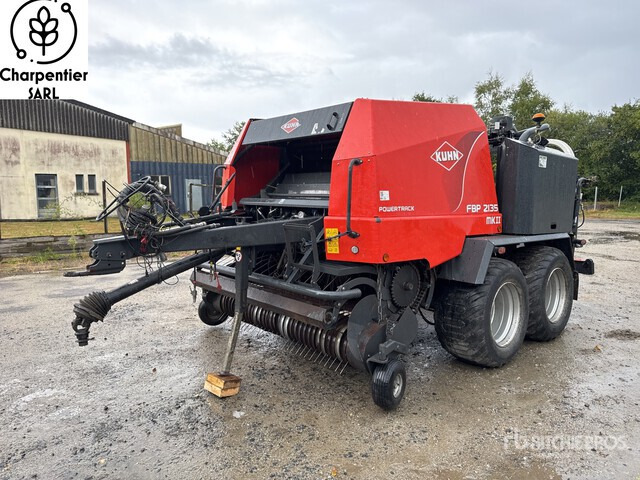 2015 Kuhn FBP 2135 MKII PowerTrack Enrubanneuse T/A Combination Baler Wrapper - מכונת צרור עגולה, עוטף צרור: תמונה 1 2015 Kuhn FBP 2135 MKII PowerTrack Enrubanneuse T/A Combination Baler Wrapper - מכונת צרור עגולה, עוטף צרור: תמונה 1