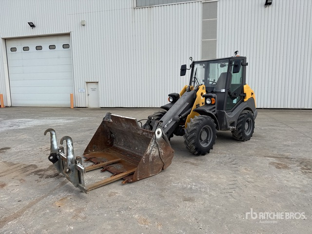2015 Mecalac AX850 Chargeuse Sur Pneus Wheel Loader - מעמיס גלגלים: תמונה 2 2015 Mecalac AX850 Chargeuse Sur Pneus Wheel Loader - מעמיס גלגלים: תמונה 2