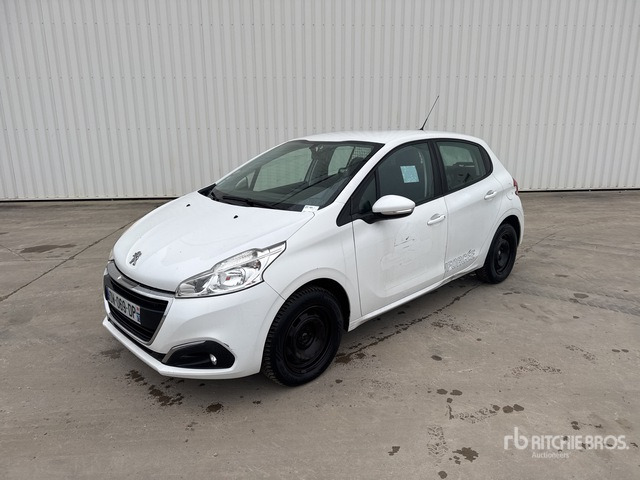 2015 Peugeot 208 Motricit? Renforc?e Vehicule Utilitaire Cargo Van - כלי רכב מסחרי: תמונה 1 2015 Peugeot 208 Motricit? Renforc?e Vehicule Utilitaire Cargo Van - כלי רכב מסחרי: תמונה 1