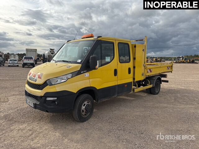 2016 Iveco 35-130 4x2 Camion Benne (Inoperable) S/A Dump Truck - כלי רכב מסחרי מזהיר, כלי רכב מסחרי קומבי: תמונה 2 2016 Iveco 35-130 4x2 Camion Benne (Inoperable) S/A Dump Truck - כלי רכב מסחרי מזהיר, כלי רכב מסחרי קומבי: תמונה 2