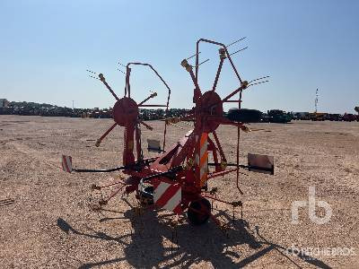 AGRAM JET FAN 554 5.5 m 3-Point 4 Rotor Faneuse - גורף/ מגרפה: תמונה 4 AGRAM JET FAN 554 5.5 m 3-Point 4 Rotor Faneuse - גורף/ מגרפה: תמונה 4