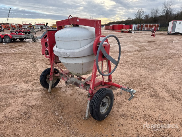 Altrad Portable Concrete Mixer - מערבל בטון: תמונה 2 Altrad Portable Concrete Mixer - מערבל בטון: תמונה 2