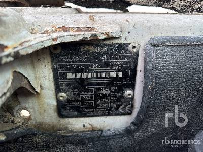 BOBCAT T110 Chargeuse Compacte Sur Chenilles - מעמיס היגוי החלקה: תמונה 5 BOBCAT T110 Chargeuse Compacte Sur Chenilles - מעמיס היגוי החלקה: תמונה 5