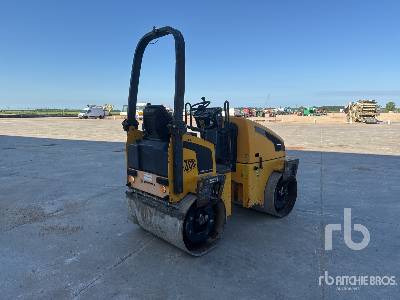JCB VMT260-120 Compacteur Vibrant Tandem - רולר כביש: תמונה 3 JCB VMT260-120 Compacteur Vibrant Tandem - רולר כביש: תמונה 3