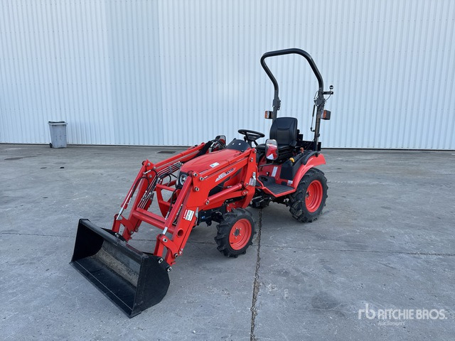 Kioti CS2220 Tracteur agricole utilitaire - טרקטור קומפקטי: תמונה 1 Kioti CS2220 Tracteur agricole utilitaire - טרקטור קומפקטי: תמונה 1