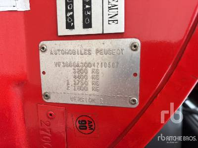 PEUGEOT J9 Vehicule Utilitaire - כלי רכב מסחרי עם לוח: תמונה 5 PEUGEOT J9 Vehicule Utilitaire - כלי רכב מסחרי עם לוח: תמונה 5