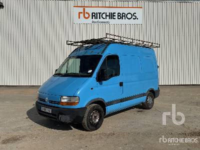 RENAULT MASTER DCI90 Vehicule Utilitaire - כלי רכב מסחרי עם לוח: תמונה 1 RENAULT MASTER DCI90 Vehicule Utilitaire - כלי רכב מסחרי עם לוח: תמונה 1