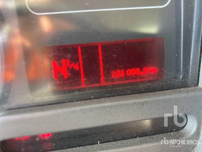RENAULT PREMIUM LANDER 2010 SECMAIR SERVIROUTE 9000 L ... - מפיץ אספלט: תמונה 5 RENAULT PREMIUM LANDER 2010 SECMAIR SERVIROUTE 9000 L ... - מפיץ אספלט: תמונה 5
