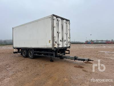 SCHMITZ ZK018 T/A Remorque Fourgon 2 Essieux - סמיטריילר בתיבה סגורה: תמונה 4 SCHMITZ ZK018 T/A Remorque Fourgon 2 Essieux - סמיטריילר בתיבה סגורה: תמונה 4