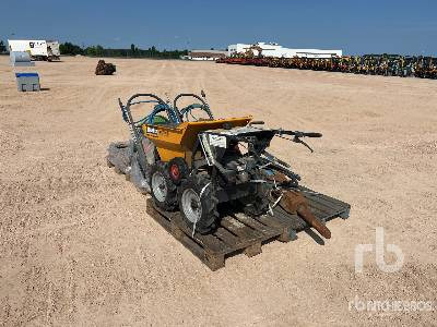Sledgehammer, Sawmachine with b ... - כלי/ ציוד: תמונה 2 Sledgehammer, Sawmachine with b ... - כלי/ ציוד: תמונה 2