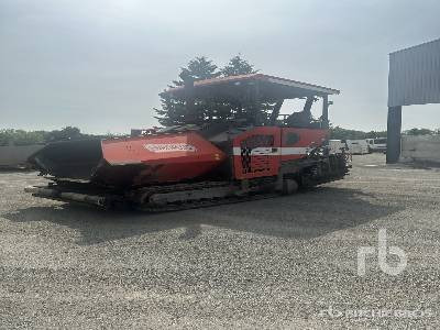 VOLVO P4820D T4 Track Finisseur - מרצף אספלט: תמונה 1 VOLVO P4820D T4 Track Finisseur - מרצף אספלט: תמונה 1