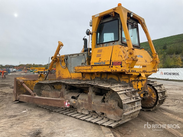 1995 Komatsu D85P-2 Crawler Dozer - מכונות אחרות: תמונה 3 1995 Komatsu D85P-2 Crawler Dozer - מכונות אחרות: תמונה 3