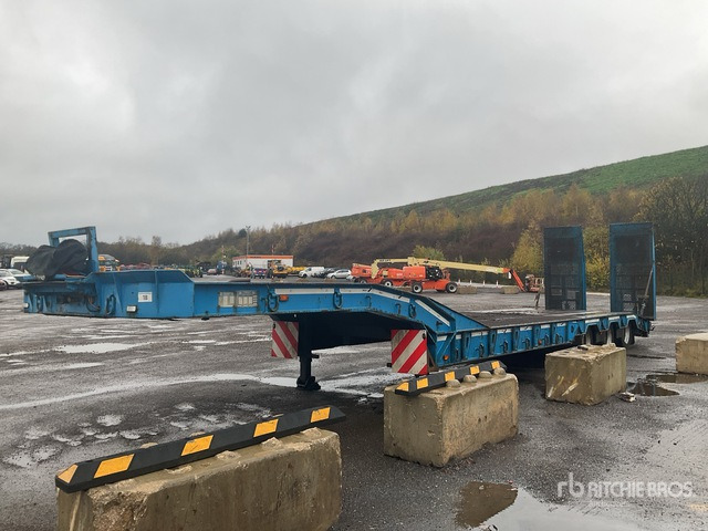 2007 ARB SPMUKVI Low Loader Step Deck Trailer - מכונות אחרות: תמונה 2 2007 ARB SPMUKVI Low Loader Step Deck Trailer - מכונות אחרות: תמונה 2