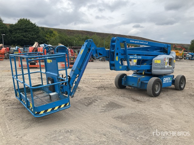 2008 Genie Z45/25 2WD Hybrid Articulating Boom Lift - זרוע מרפקי: תמונה 1 2008 Genie Z45/25 2WD Hybrid Articulating Boom Lift - זרוע מרפקי: תמונה 1