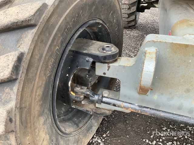 2008 Haulotte UHA20 4WD Diesel Articulating Boom Lift - זרוע מרפקי: תמונה 3 2008 Haulotte UHA20 4WD Diesel Articulating Boom Lift - זרוע מרפקי: תמונה 3