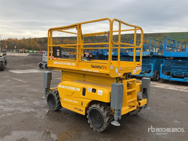 2010 Haulotte Compact 12DX 4x4 Diesel Scissor Lift - מעלית מספריים: תמונה 4 2010 Haulotte Compact 12DX 4x4 Diesel Scissor Lift - מעלית מספריים: תמונה 4