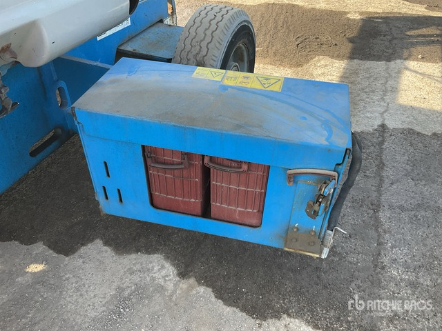 2011 Genie Z45/25J 2WD Hybrid Articulating Boom Lift - זרוע מרפקי: תמונה 5 2011 Genie Z45/25J 2WD Hybrid Articulating Boom Lift - זרוע מרפקי: תמונה 5