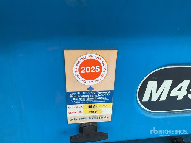 2012 JLG M450AJ 2WD Hybrid Articulating Boom Lift - זרוע מרפקי: תמונה 4 2012 JLG M450AJ 2WD Hybrid Articulating Boom Lift - זרוע מרפקי: תמונה 4