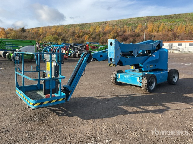 2012 JLG M450AJ 2WD Hybrid Articulating Boom Lift - זרוע מרפקי: תמונה 5 2012 JLG M450AJ 2WD Hybrid Articulating Boom Lift - זרוע מרפקי: תמונה 5