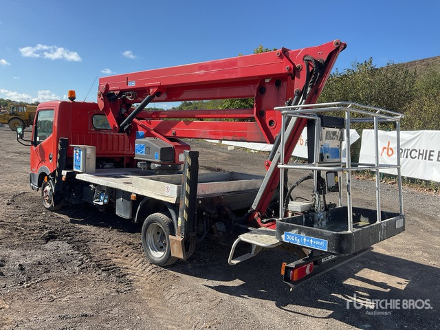 2013 Nissan Cabstar CTE ZED 21JH 4x2 20M Bucket Truck - מכונות אחרות: תמונה 4 2013 Nissan Cabstar CTE ZED 21JH 4x2 20M Bucket Truck - מכונות אחרות: תמונה 4