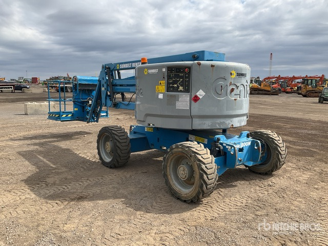 2014 Genie Z4525J 4WD Diesel Articulating Boom Lift - זרוע מרפקי: תמונה 3 2014 Genie Z4525J 4WD Diesel Articulating Boom Lift - זרוע מרפקי: תמונה 3